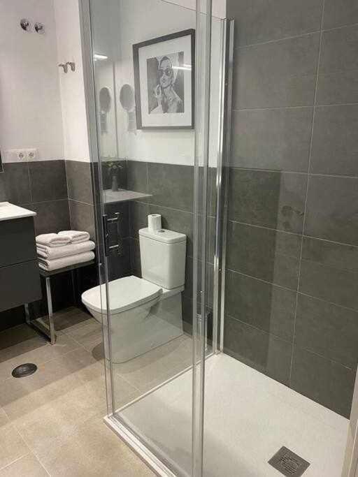 XI Apartamentos Morales & Arnal รอนดา ภายนอก รูปภาพ